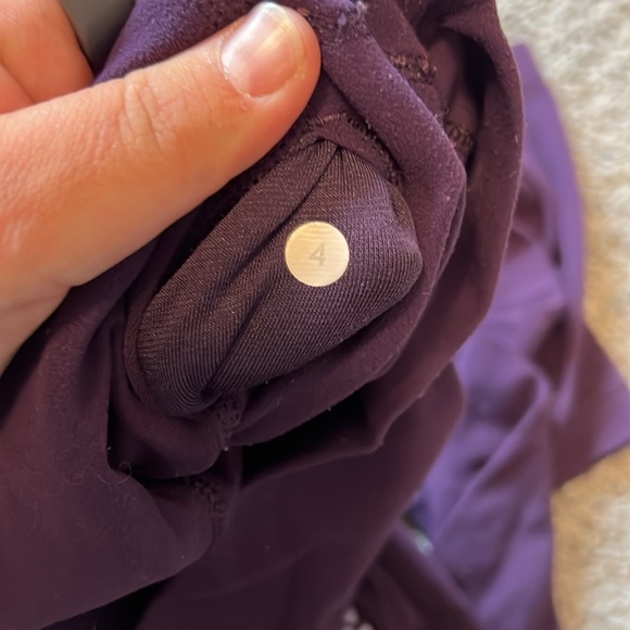 OG lululemon align leggings 28” - Picture 3 of 4